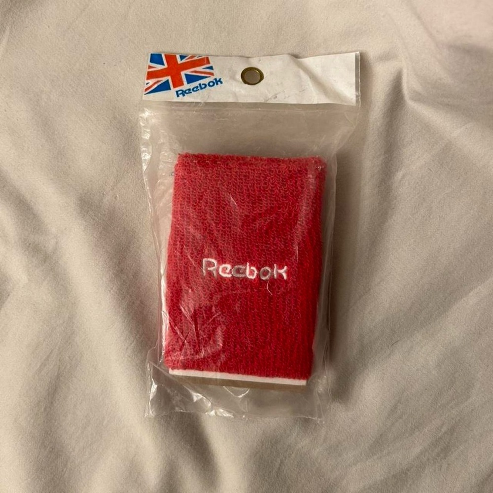 Vintage 90s Athletic NEW Reebok Red Wrist Sweatband